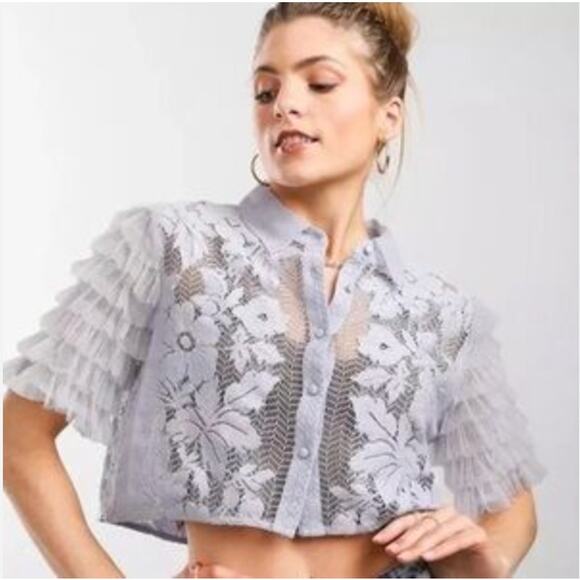 Women's Free People Madonna Cropped Lace Blouse Ruffle Sleeves Top size M Fairy - Picture 1 of 5